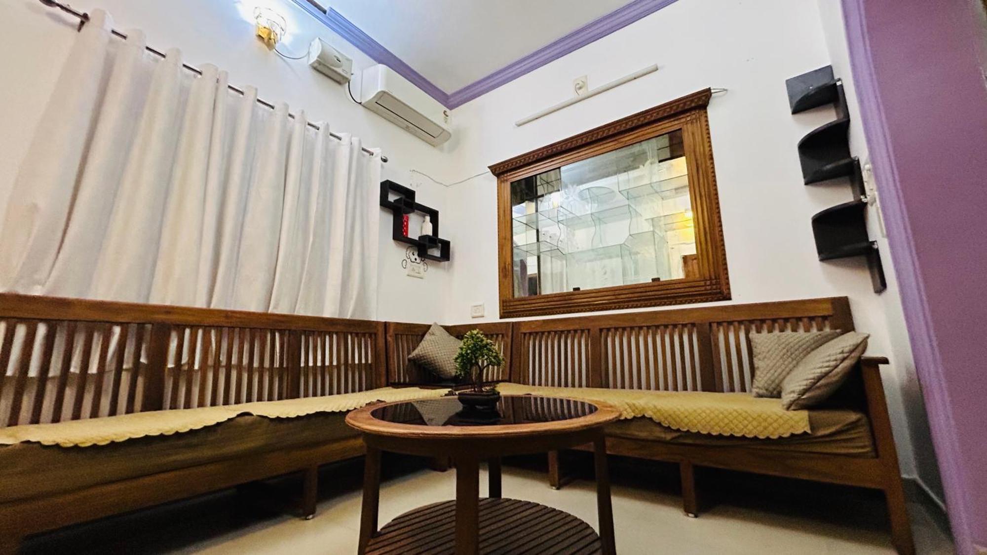 Ebs Guest House Nedumbassery Exterior foto