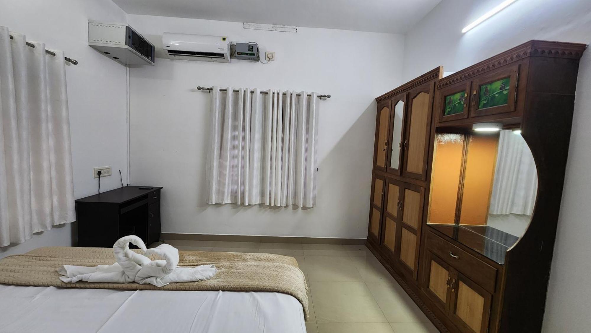 Ebs Guest House Nedumbassery Exterior foto
