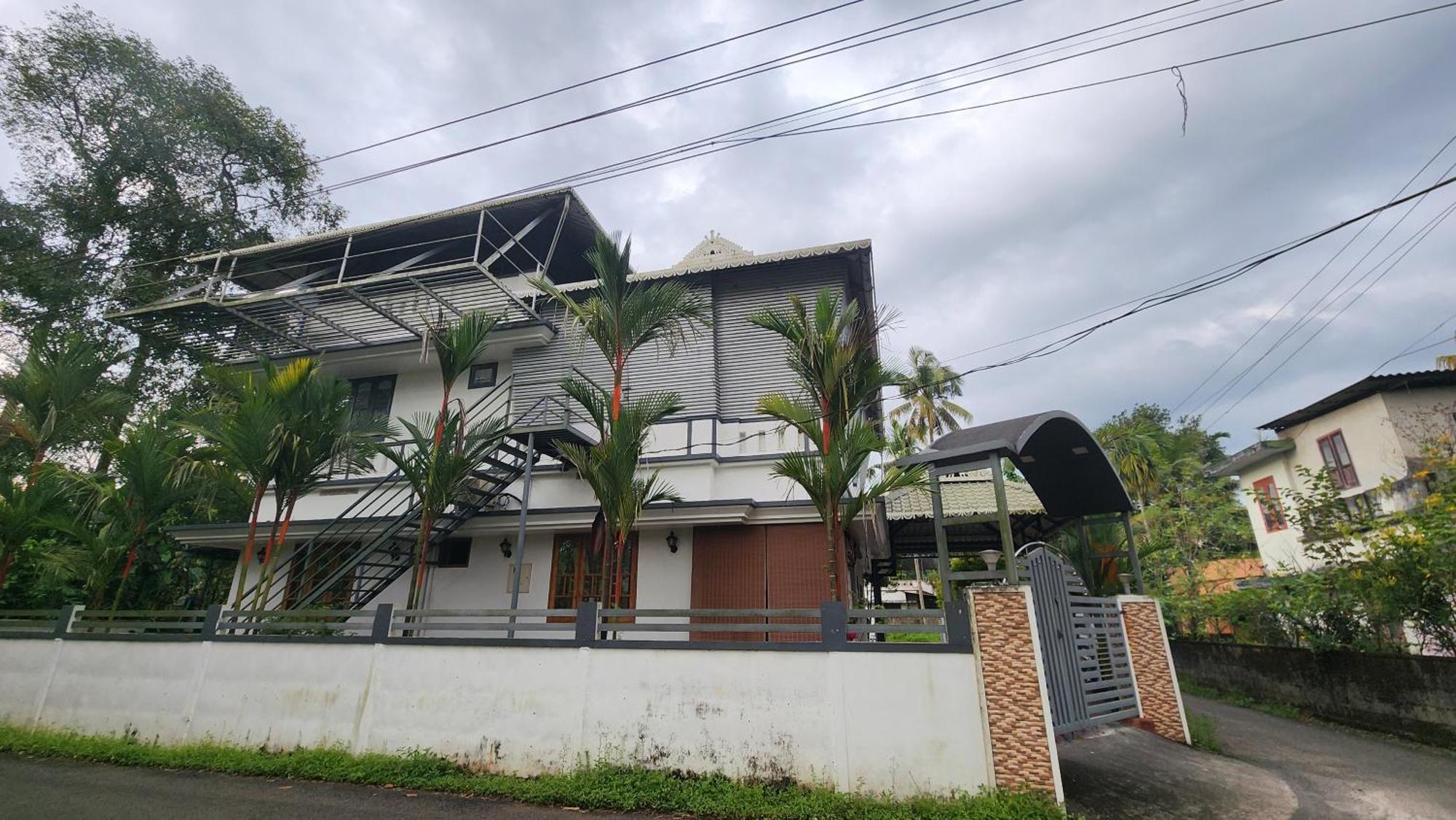 Ebs Guest House Nedumbassery Exterior foto