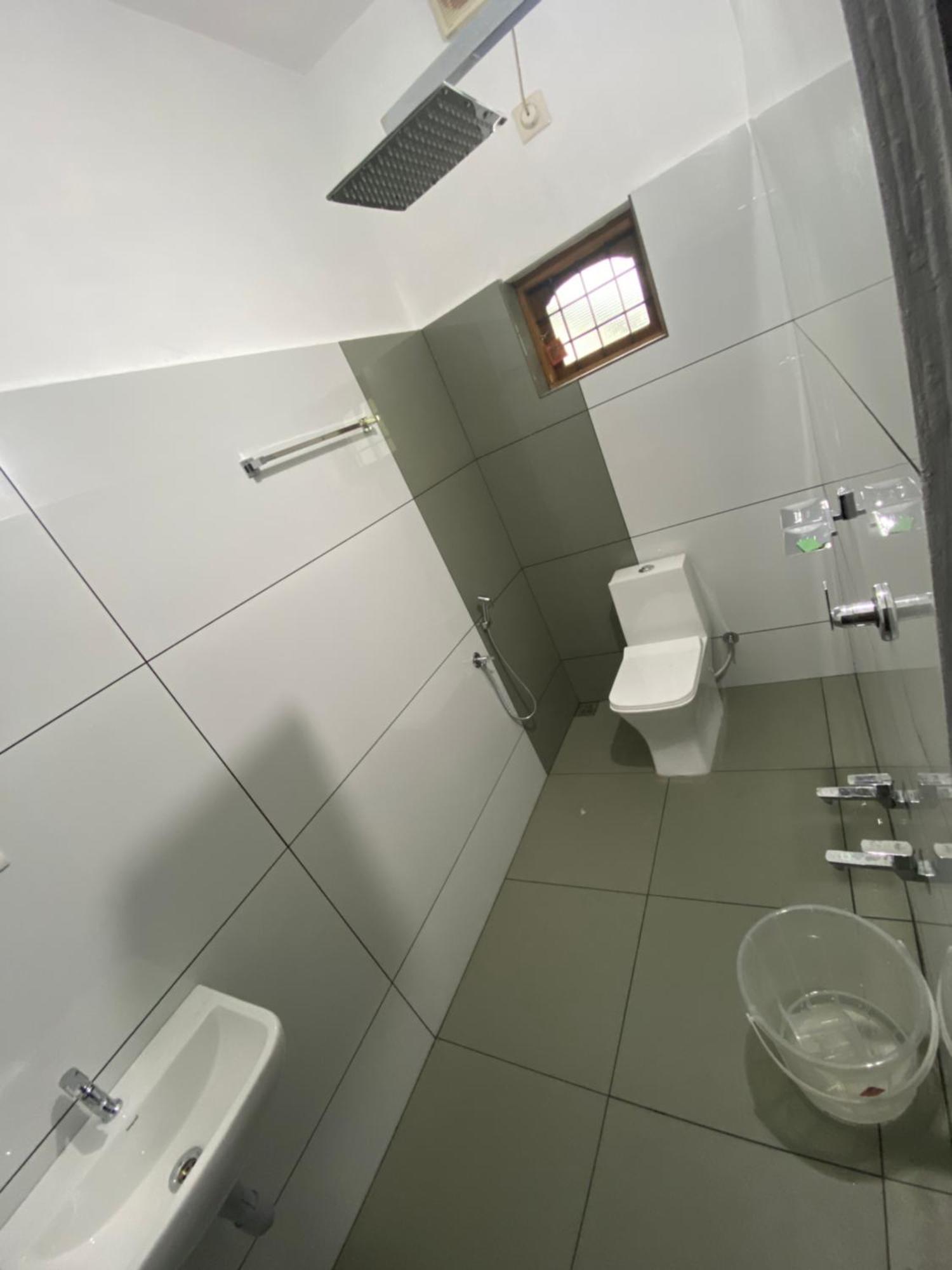 Ebs Guest House Nedumbassery Exterior foto